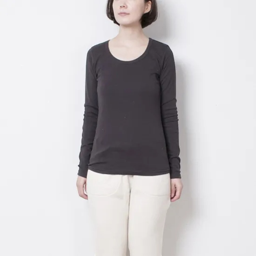 【取寄・火曜】yohaku 5本針長袖Tシャツ チャコール