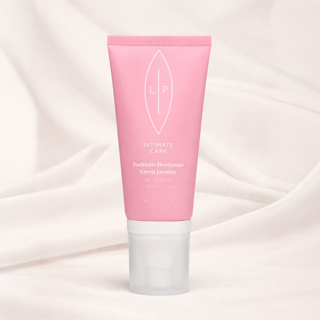 �y���E�Ηj�z LIP intimate care ���b�v �C���e�B���C�g�~�X�g 50ml