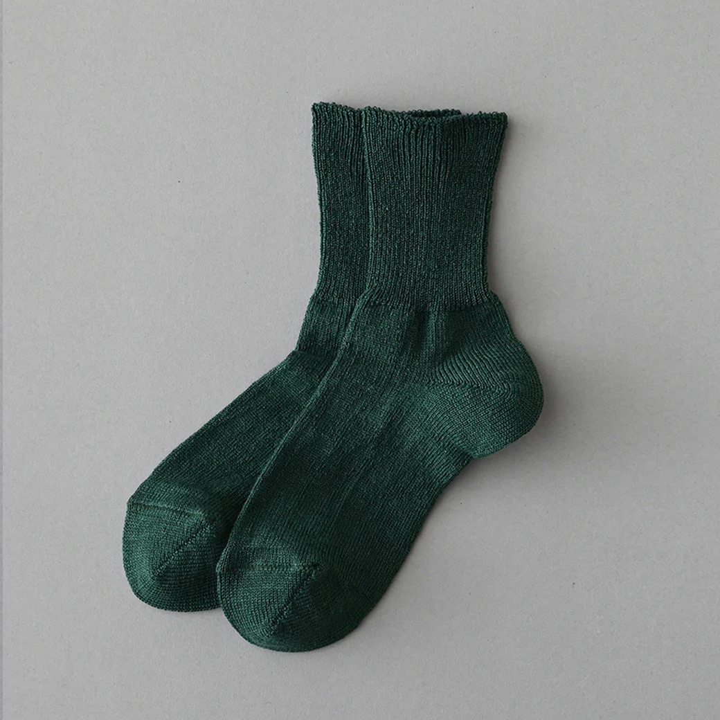 【取寄・火曜】 Gluck und Gute(グリュックントグーテ) 足の衣「麻」 丈短め エバーグリーン 23-25cm