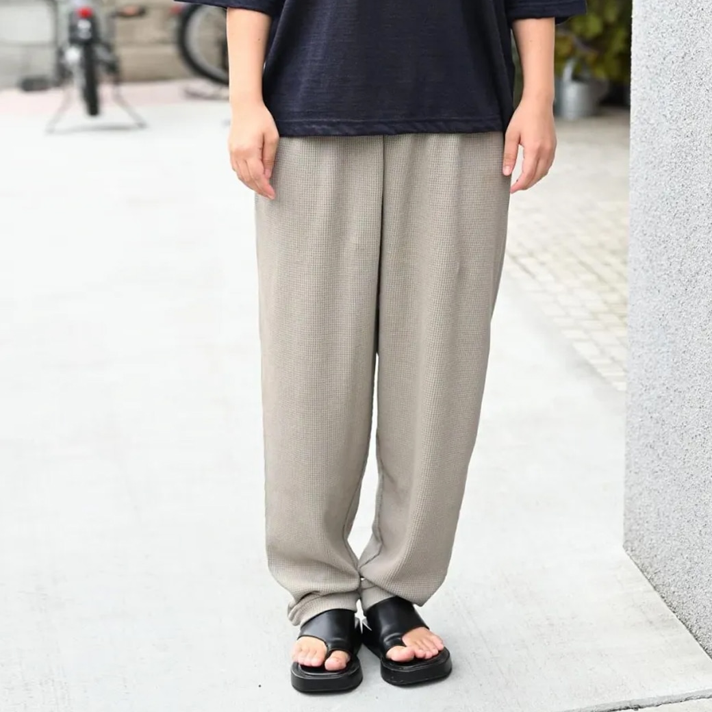 【取寄・火曜】yohaku ドバイパンツ 綿リネン ワッフル素材 ベージュ
